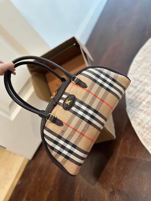 Burberry album