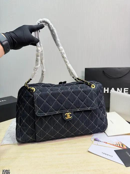 Chanel album