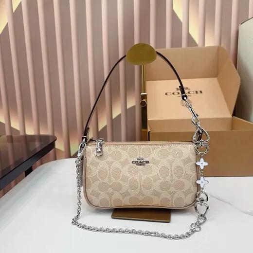 Coach album