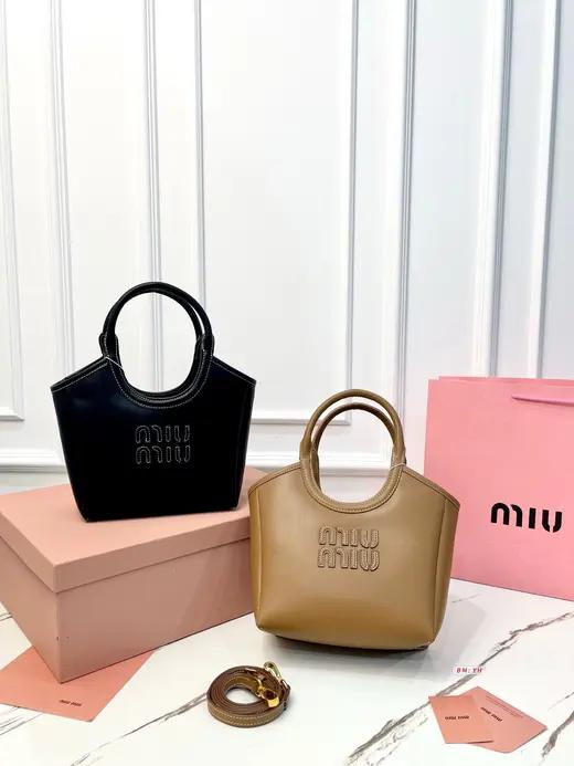 MiuMiu album