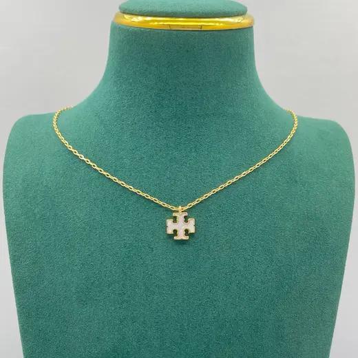 Tory_Burch album