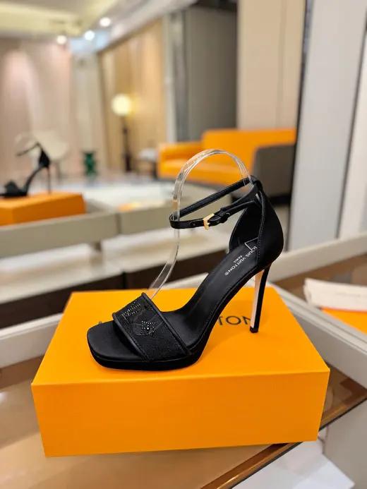 Louis_Vuitton album