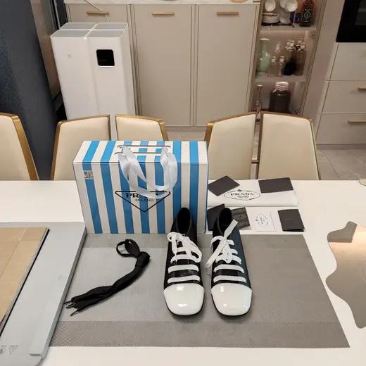 Prada album