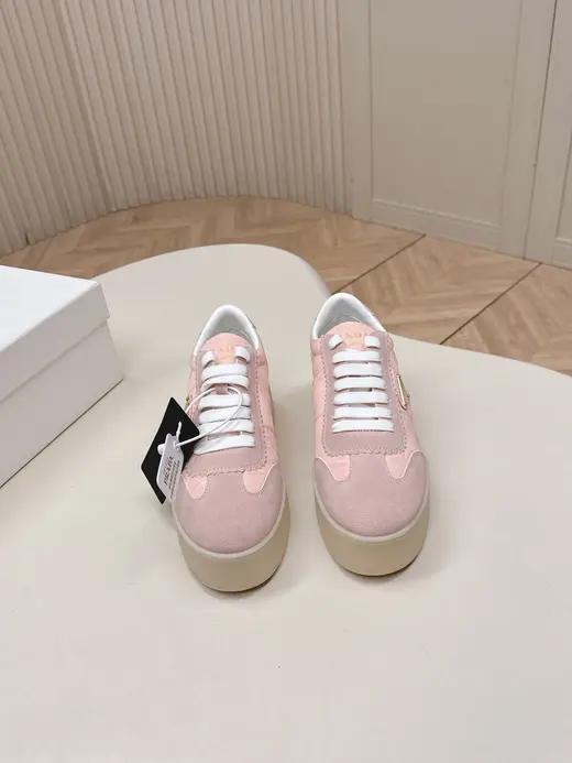 Prada album