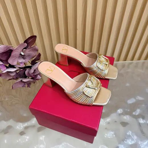 Valentino album