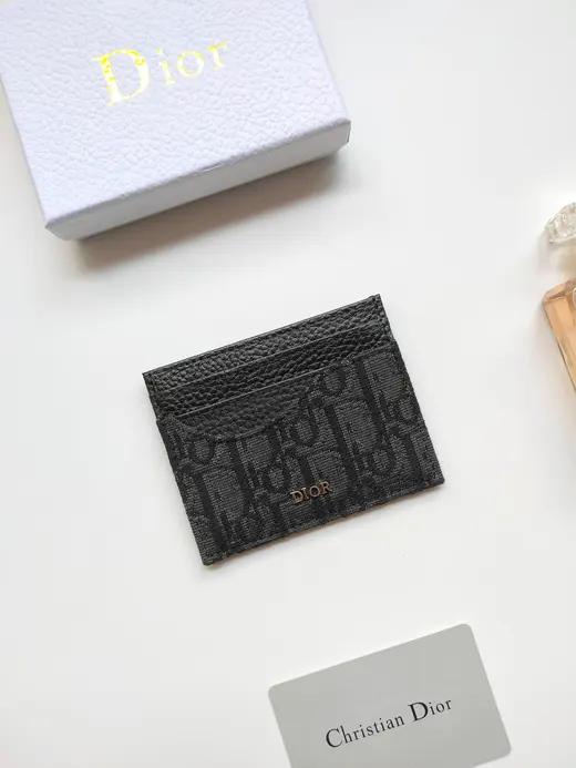 DIOR album