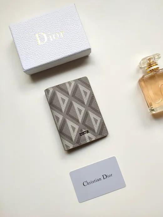 DIOR album