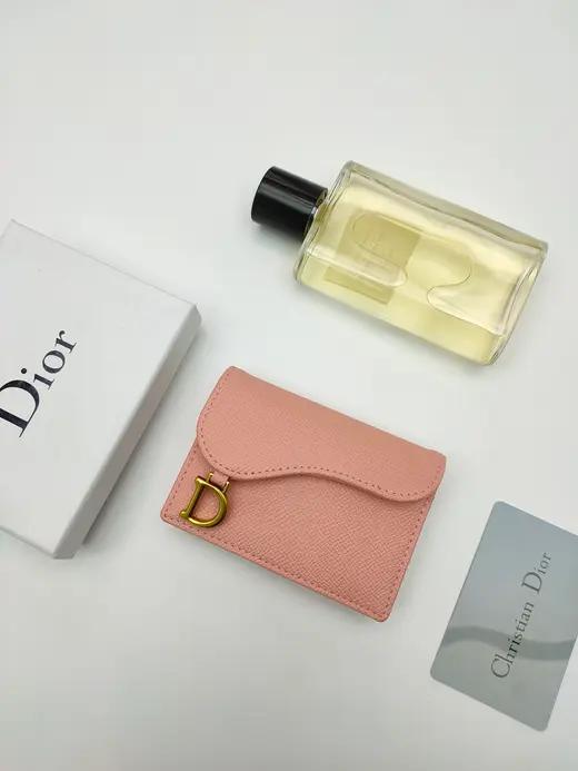 DIOR album