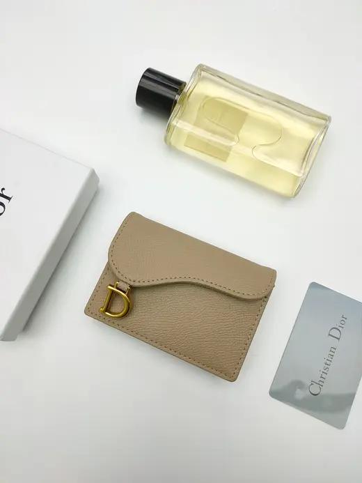 DIOR album