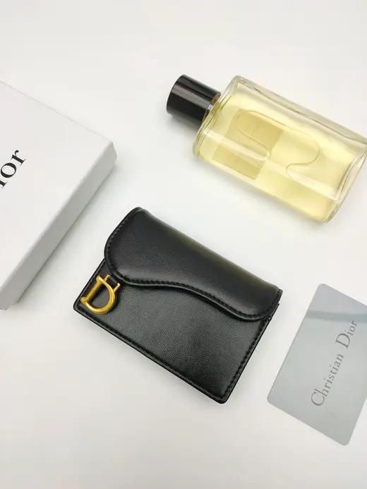 DIOR album