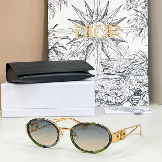 DIOR album
