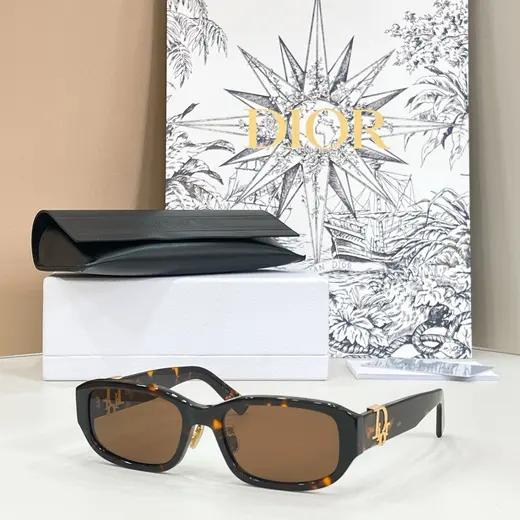 DIOR album