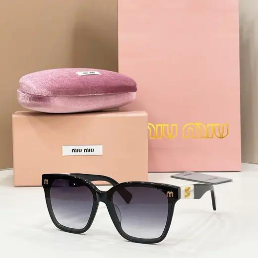 MIU_MIU album