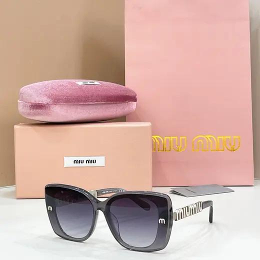 MIU_MIU album